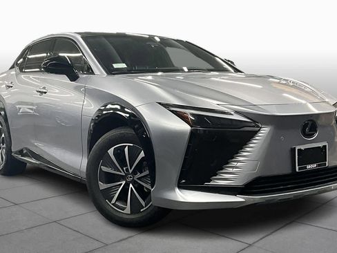 Used 2023 Lexus RZ 450e Premium w/ Technology Package image 3