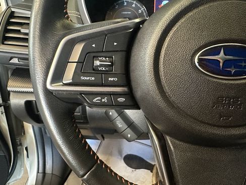 Used 2023 Subaru Crosstrek 2.0i Premium AWD/4WD image 11