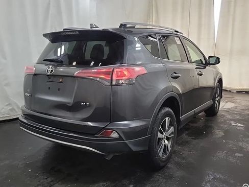 Used 2018 Toyota RAV4 XLE w/ Plus Extra Value Package FWD image 4