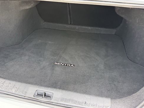 Used 2024 Nissan Sentra SV FWD image 32