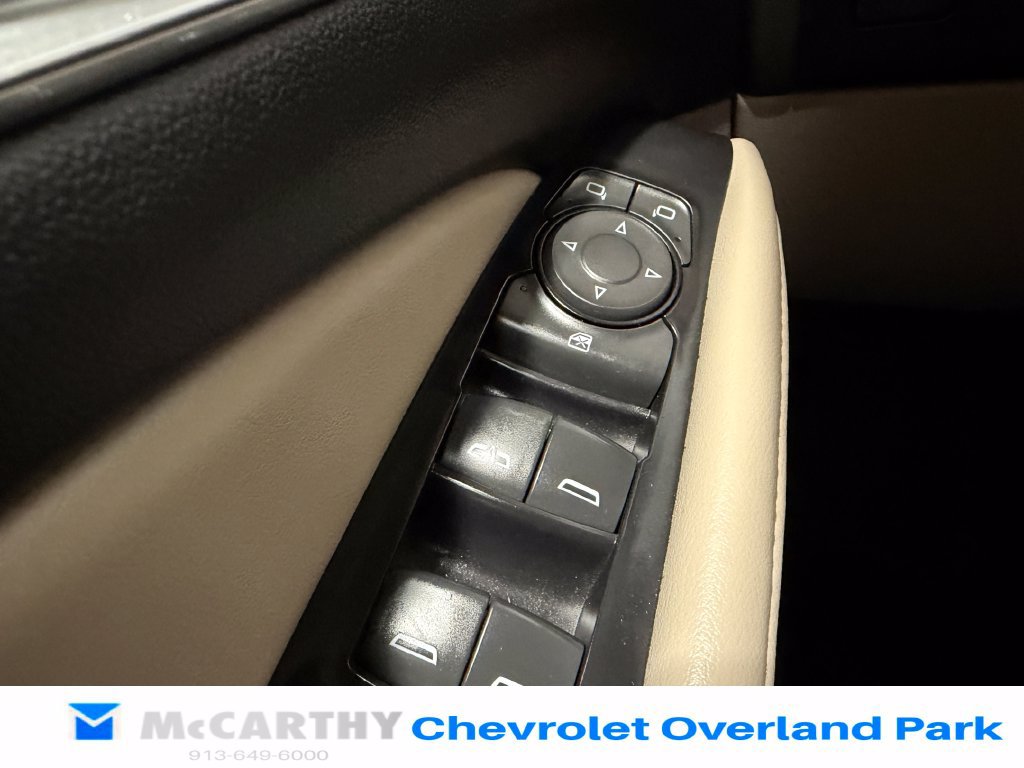 Used 2021 Buick Enclave Essence w/ Sport Touring Edition FWD image 16