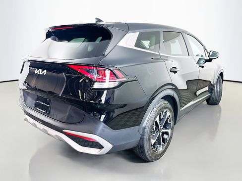 Certified 2024 Kia Sportage EX FWD image 7