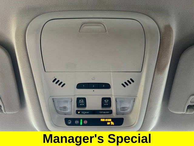 Used 2020 GMC Acadia Denali w/ Technology Package FWD image 39