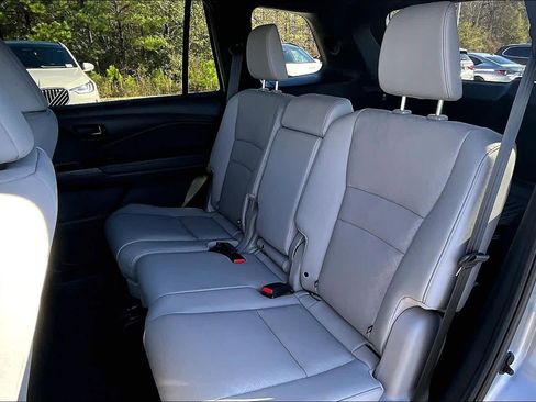 Used 2023 Honda Passport Elite image 41