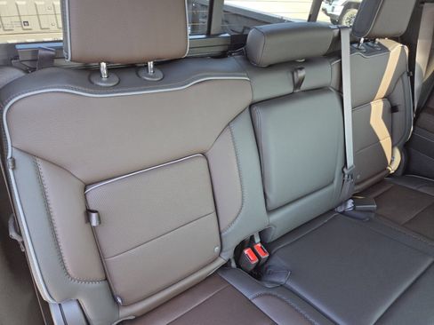 New 2026 GMC Sierra 1500 Denali AWD/4WD image 25