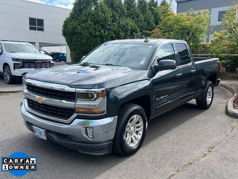 Used 2018 Chevrolet Silverado 1500 LT w/ All Star Edition AWD/4WD image 3