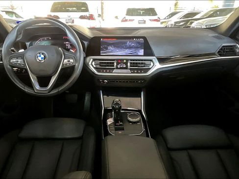 Used 2019 BMW 330i Sedan w/ Convenience Package image 15