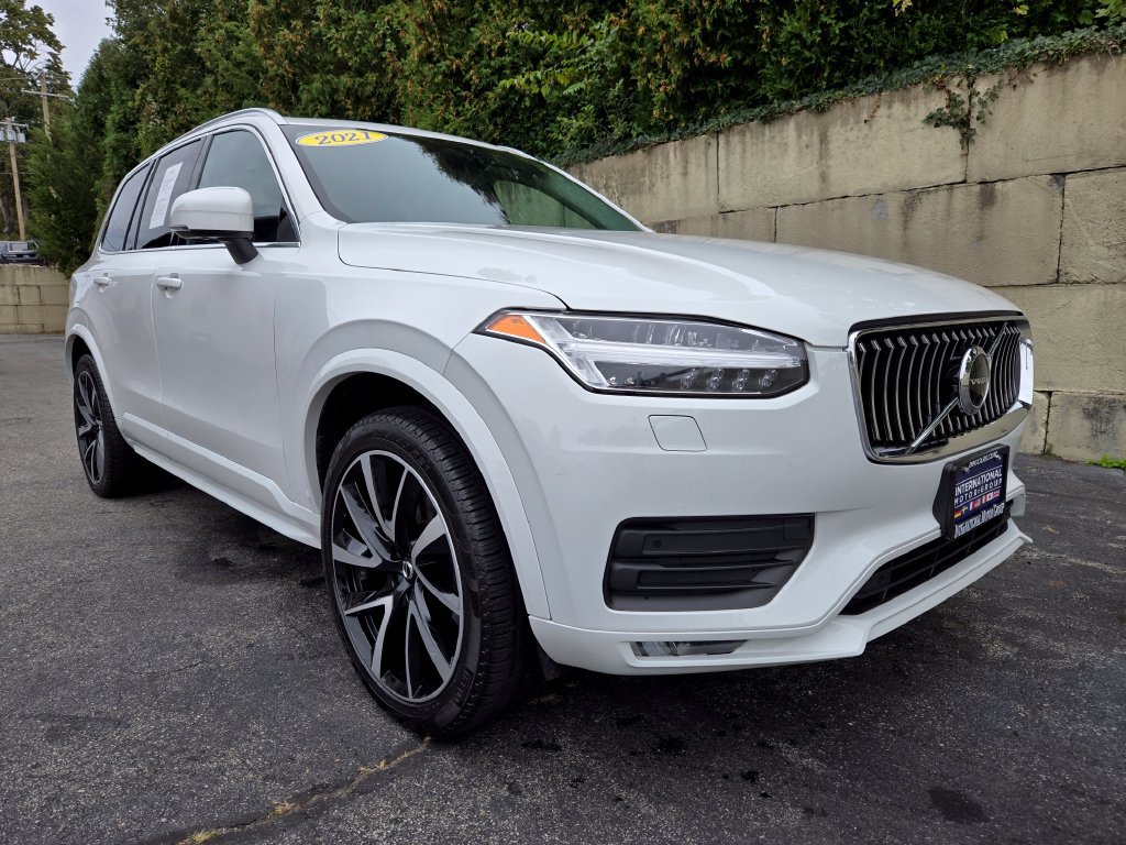 Used 2021 Volvo XC90 T6 Momentum w/ Advanced Package AWD/4WD image 4