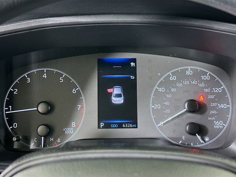 Used 2024 Toyota Corolla LE image 19