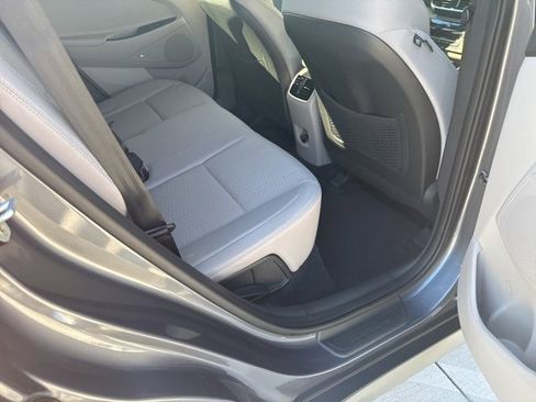 Used 2019 Hyundai Tucson Sport image 9
