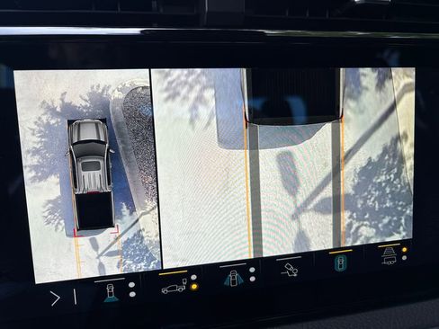 Certified 2023 GMC Sierra 1500 Denali AWD/4WD image 33