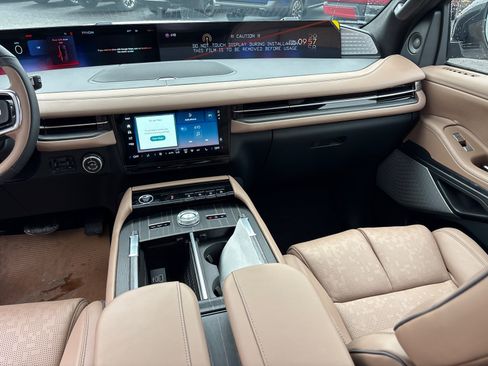 New 2026 Lincoln Navigator Black Label AWD/4WD image 31