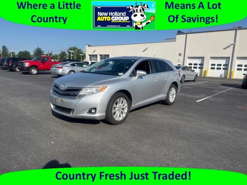 Used 2014 Toyota Venza LE AWD/4WD image 1