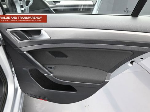 Used 2016 Volkswagen Golf S FWD image 14