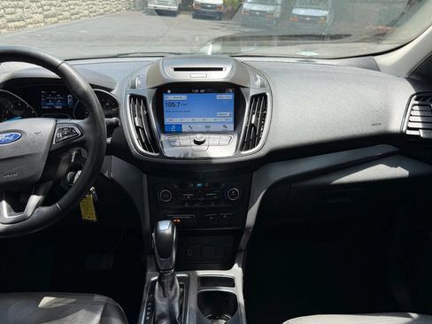 Used 2018 Ford Escape SEL FWD image 20