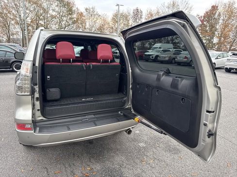Used 2022 Lexus GX 460 Premium image 10