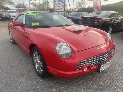 Used 2004 Ford Thunderbird RWD image 5