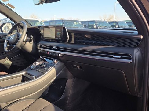 Used 2024 Hyundai Palisade Calligraphy image 7