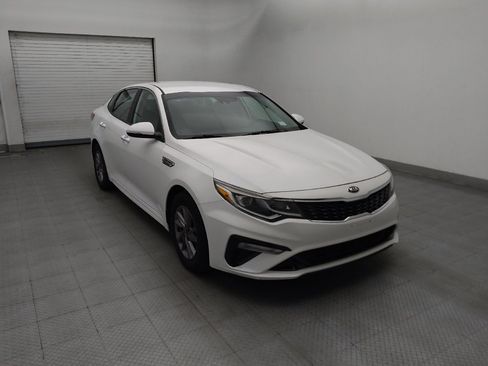 Used 2020 Kia Optima LX FWD image 13