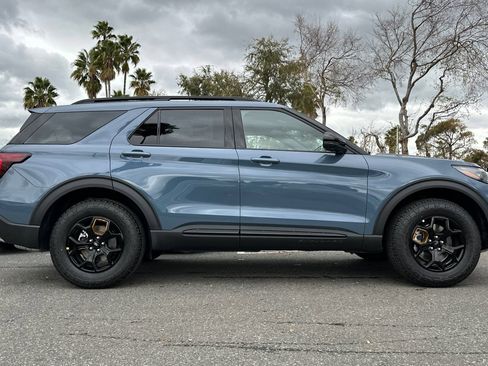 New 2026 Ford Explorer Tremor w/ Tremor Ultimate Package AWD/4WD image 4