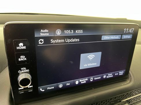 Certified 2025 Honda HR-V EX-L image 30