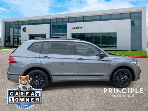 Used 2023 Volkswagen Tiguan SE R-Line FWD image 5