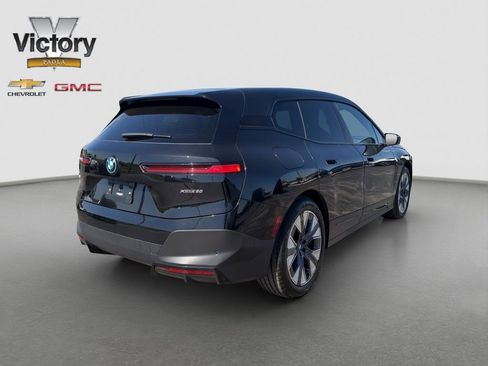 Used 2022 BMW iX xDrive50 w/ Premium Package AWD/4WD image 6