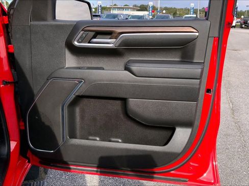 Used 2023 Chevrolet Silverado 1500 LT image 23