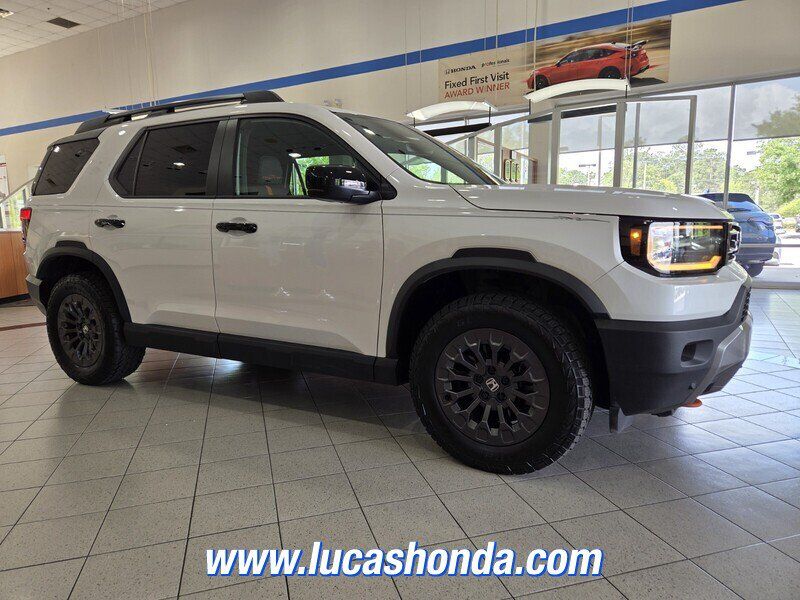 Used 2026 Honda Passport TrailSport image 3