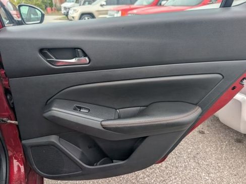 Used 2020 Nissan Altima 2.5 SR image 21