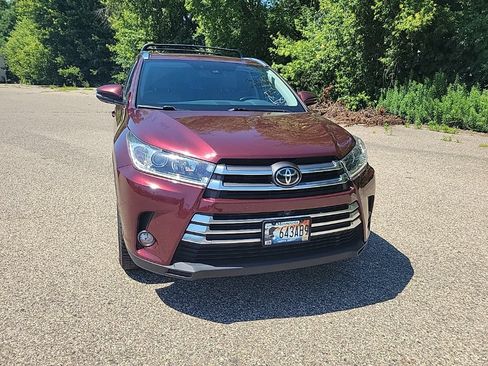 Used 2017 Toyota Highlander Limited Platinum w/ Protection Package #3 AWD/4WD image 5