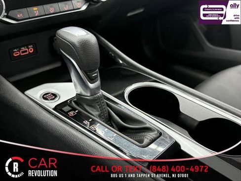 Used 2024 Nissan Altima 2.5 SV image 33