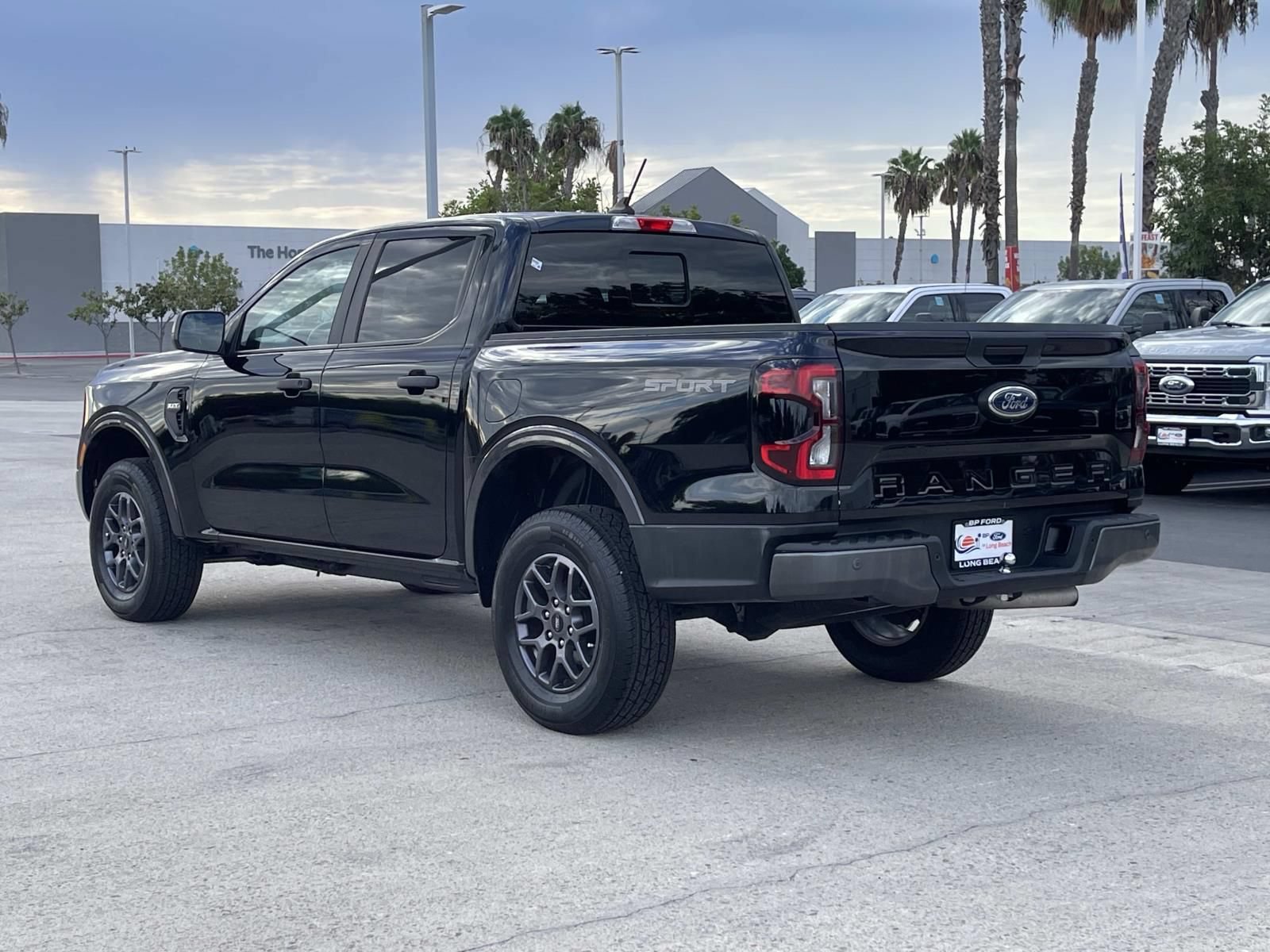 Used 2024 Ford Ranger XLT w/ Equipment Group 301A High RWD image 4