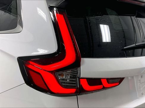 Used 2024 Honda CR-V Sport-L image 34