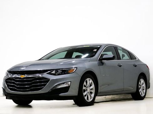 Used 2024 Chevrolet Malibu LT image 3