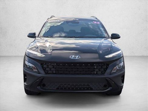 Used 2022 Hyundai Kona SEL w/ Cargo Package FWD image 2