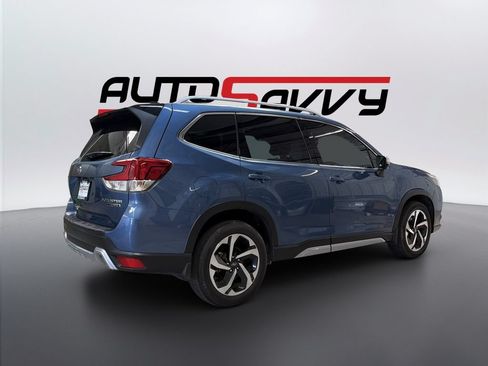 Used 2024 Subaru Forester Touring w/ Pop Package 2 AWD/4WD image 5