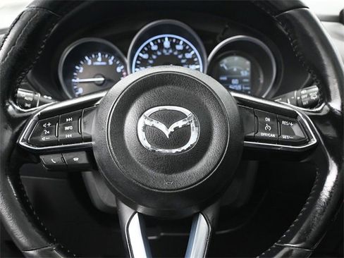 Used 2017 MAZDA CX-5 Touring w/ Preferred Equipment Package image 9