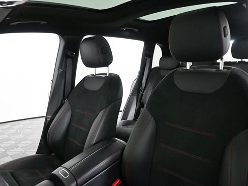 Certified 2023 Mercedes-Benz GLB 250 image 5