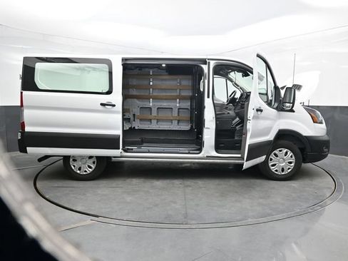 Used 2025 Ford Transit 250 Low Roof w/ Exterior Upgrade Package RWD image 56