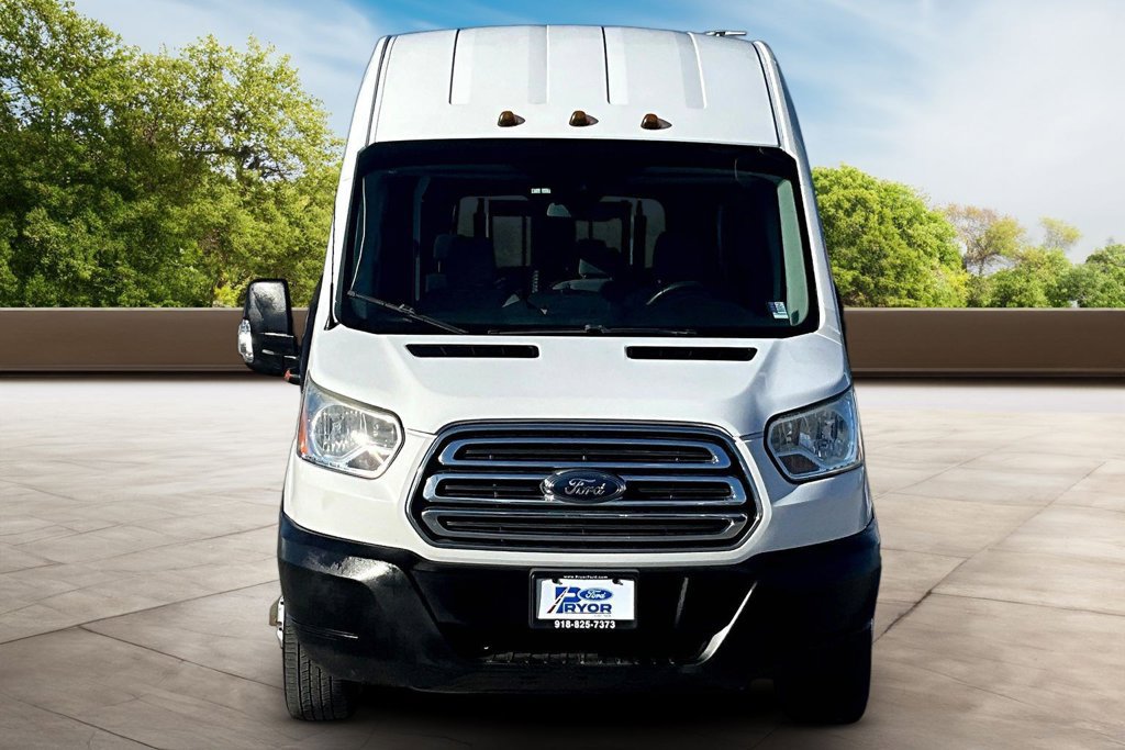 Used 2018 Ford Transit 350 XLT RWD image 3