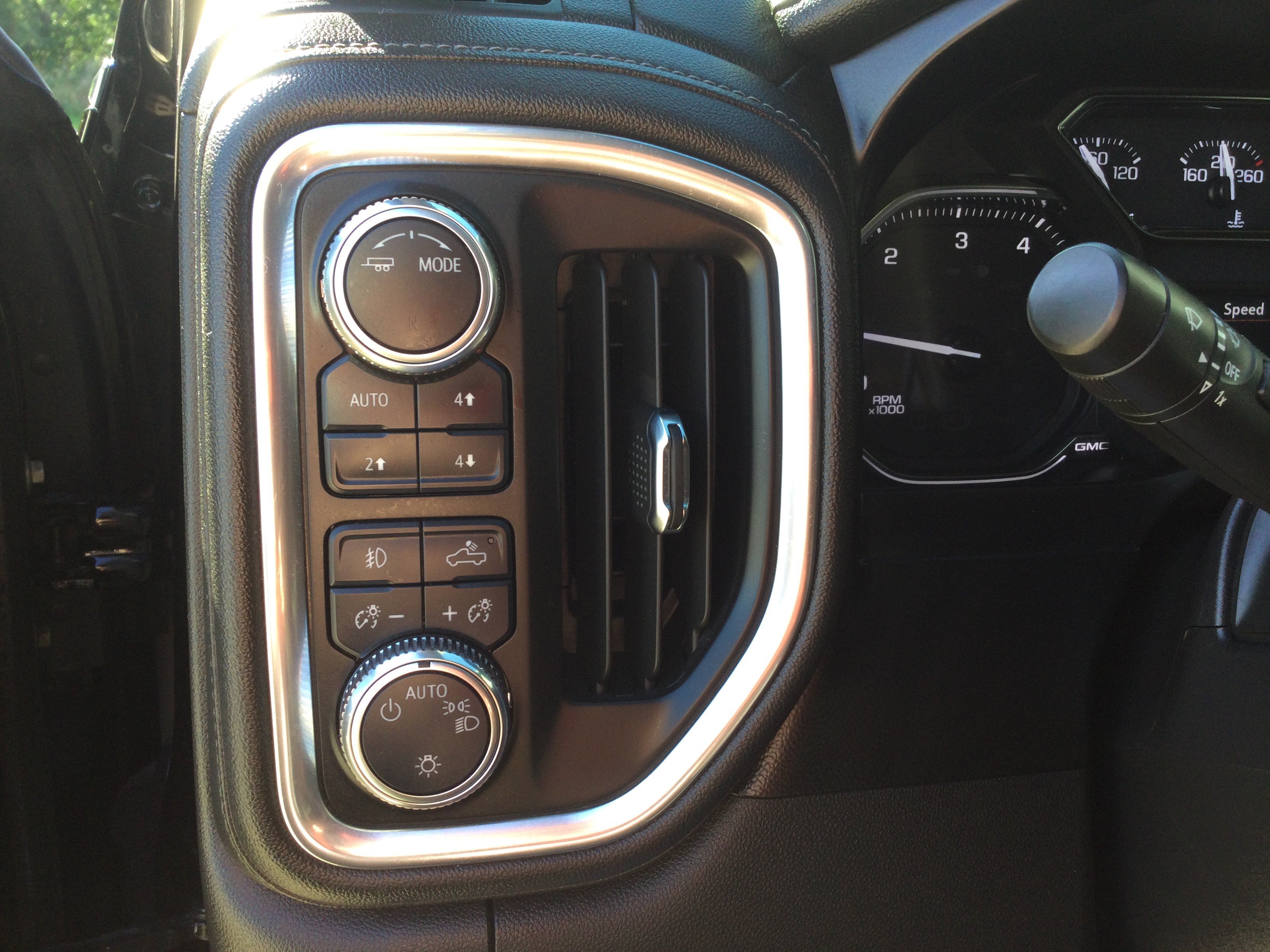 Used 2021 GMC Sierra 2500 SLE w/ Gooseneck/5TH Wheel Package AWD/4WD image 10
