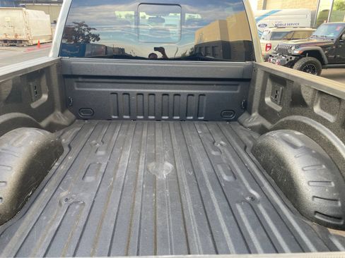 Used 2024 Ford F250 XLT w/ XLT Premium Package AWD/4WD image 16