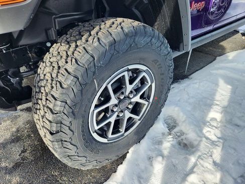 New 2026 Jeep Wrangler Unlimited Rubicon AWD/4WD image 24