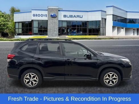 Used 2024 Subaru Forester Premium AWD/4WD image 6