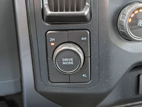 Used 2023 Ford F150 XLT AWD/4WD image 18