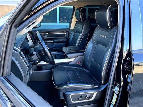 Used 2021 RAM 1500 Laramie image 8