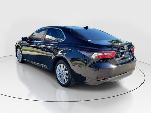 Used 2024 Toyota Camry LE FWD image 5
