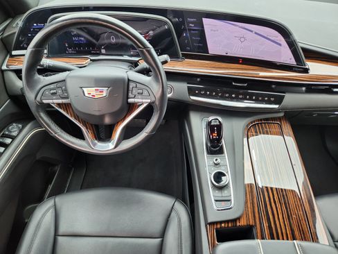 Used 2024 Cadillac Escalade Luxury w/ LPO, Floor Liner Package RWD image 39