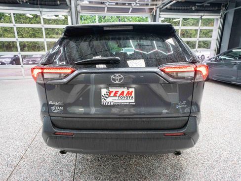 Used 2025 Toyota RAV4 LE AWD/4WD image 3